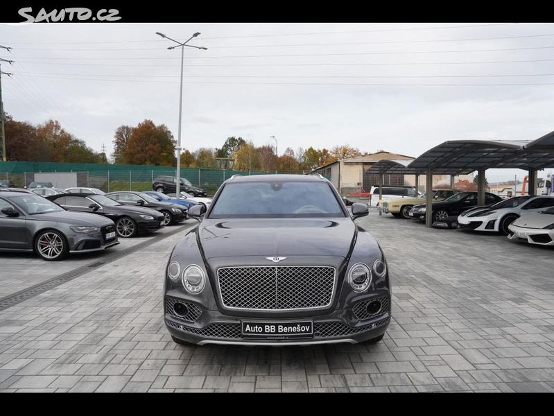 Bentley Bentayga, 6.0 V12 Mulliner, 4WD, ČR, DPH